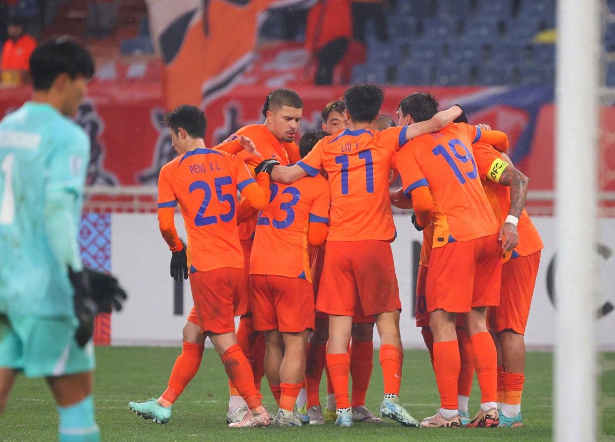 包含新赛季开始，各队士气高涨期待胜利的词条